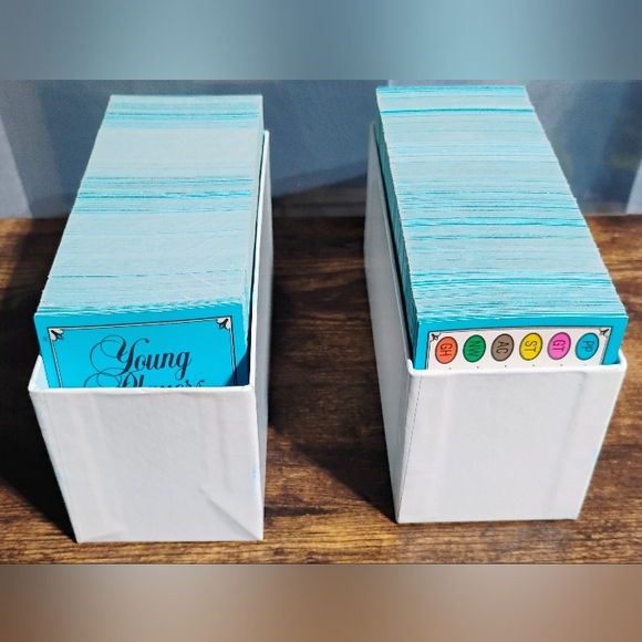 Trivial Pursuit Blue Master Game Young Players Edition - Picture 11 of 12